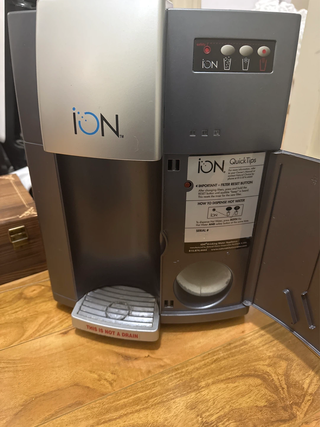ION 904 CarbonPlus Drinking Water Appliance