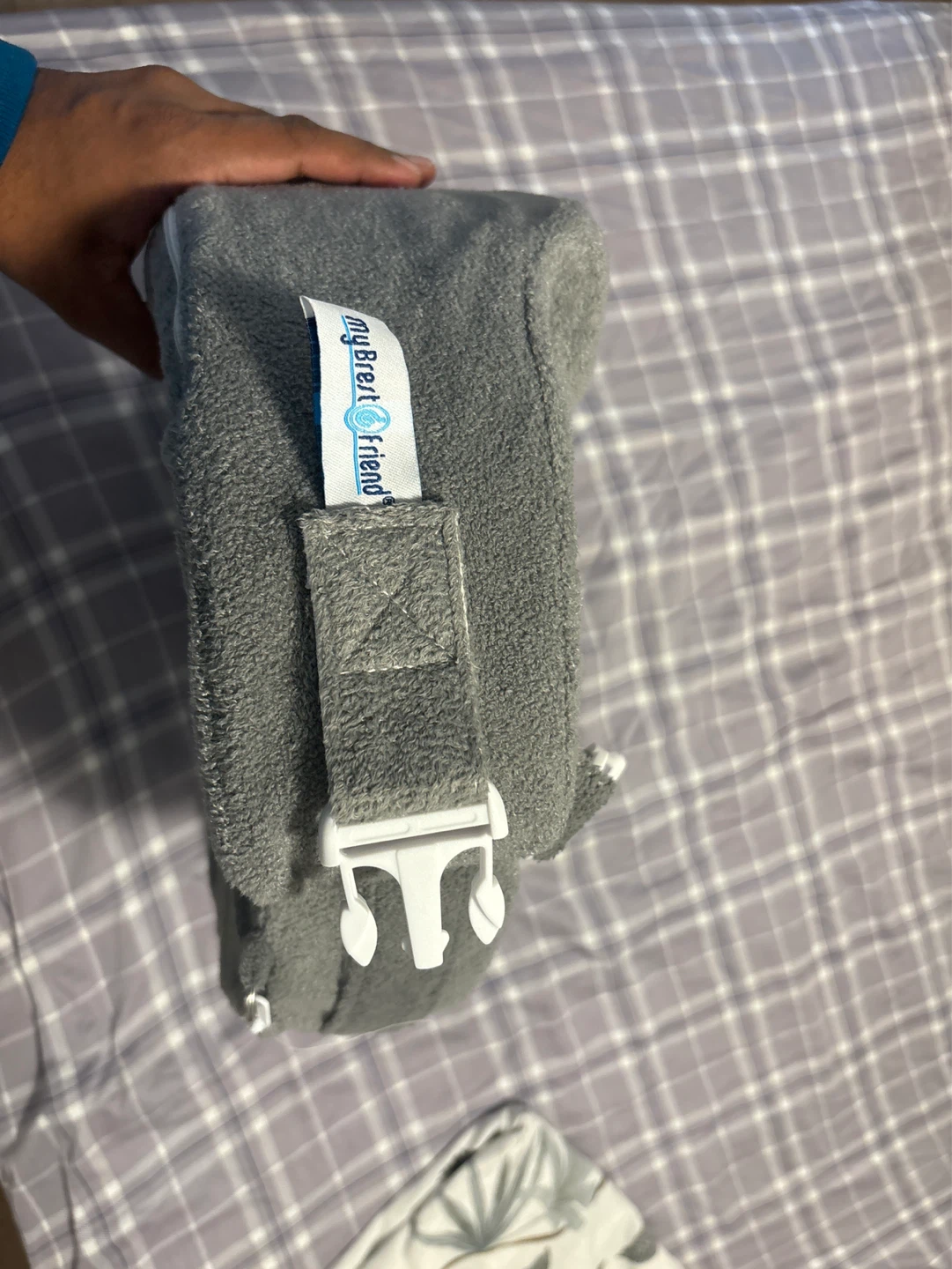 My Brest Friend Nursing Pillow - photo 2