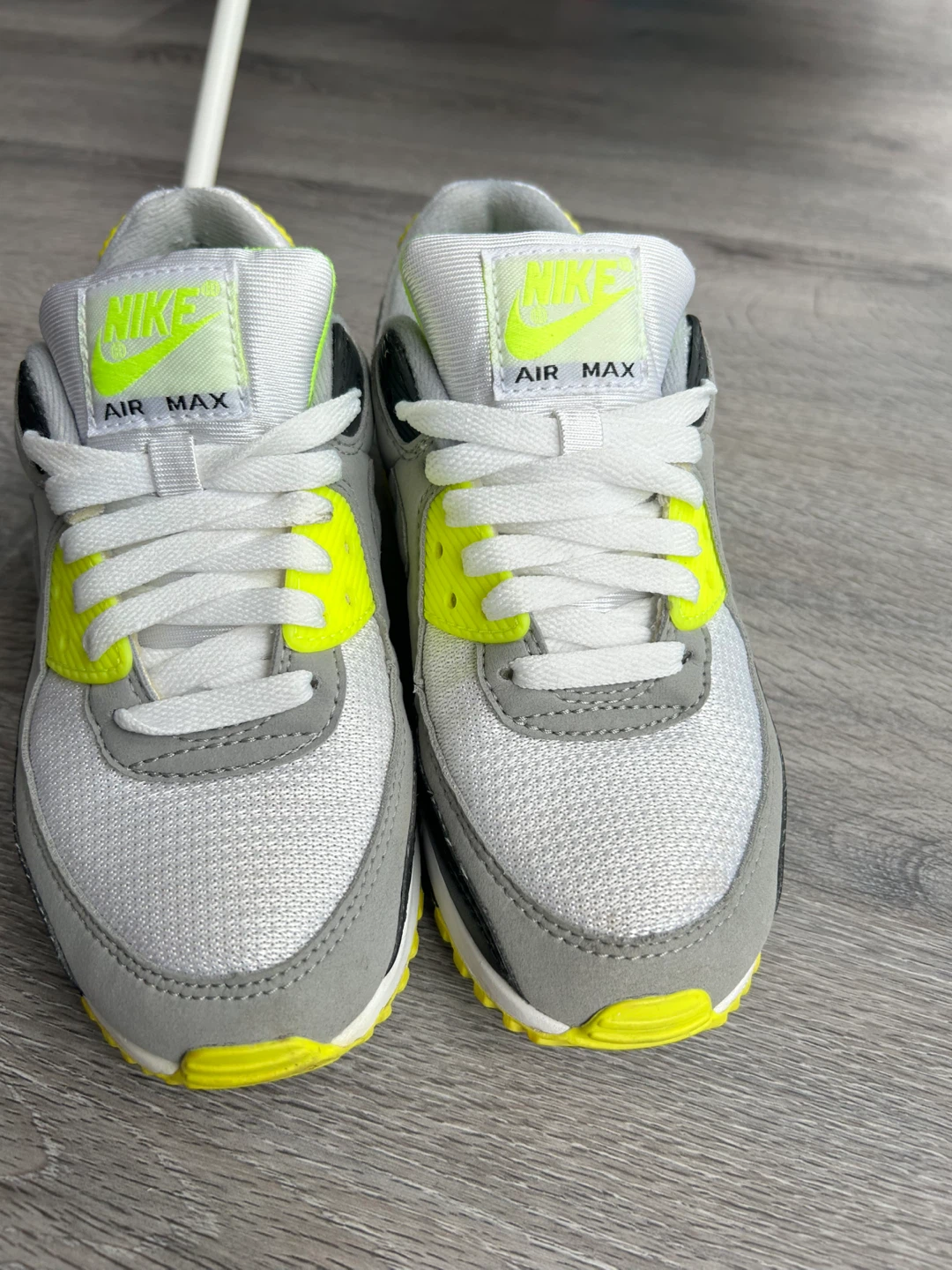 Nike Air Max 90 Shoes - Size US 6 - photo 5