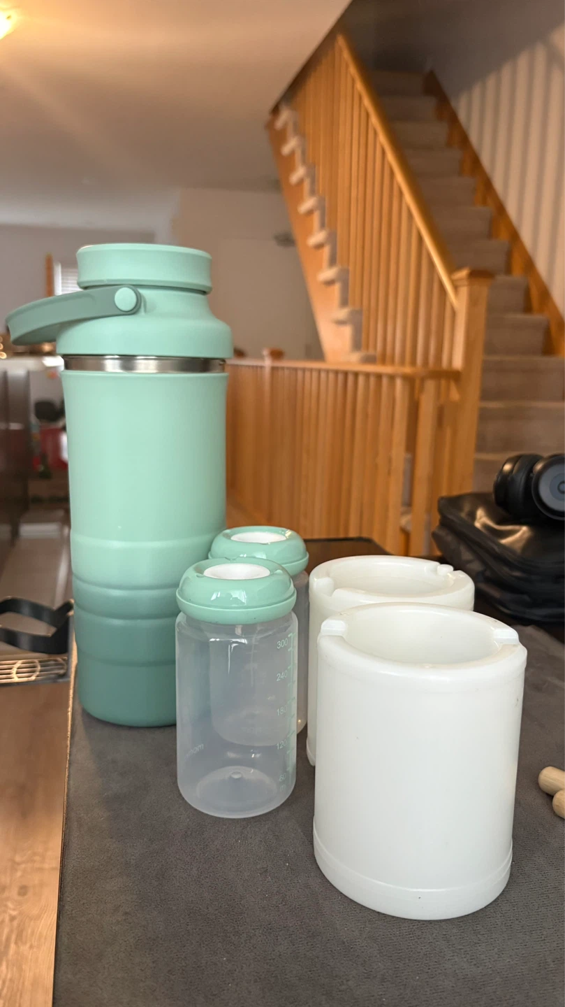Momcozy Water Bottle with Accessories - photo 3