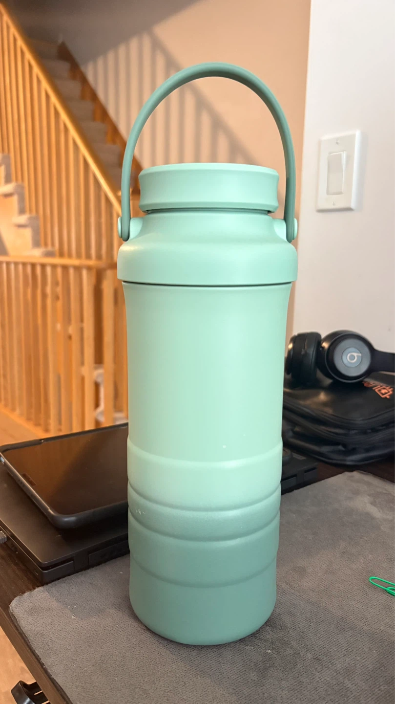 Momcozy Water Bottle with Accessories