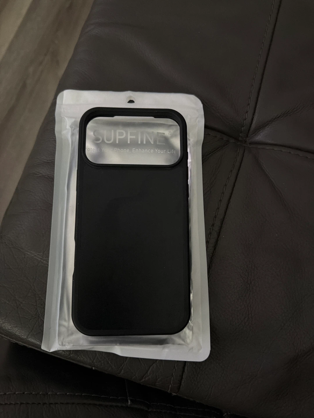 Black Phone Case for iPhone 17Pro Max - photo 2