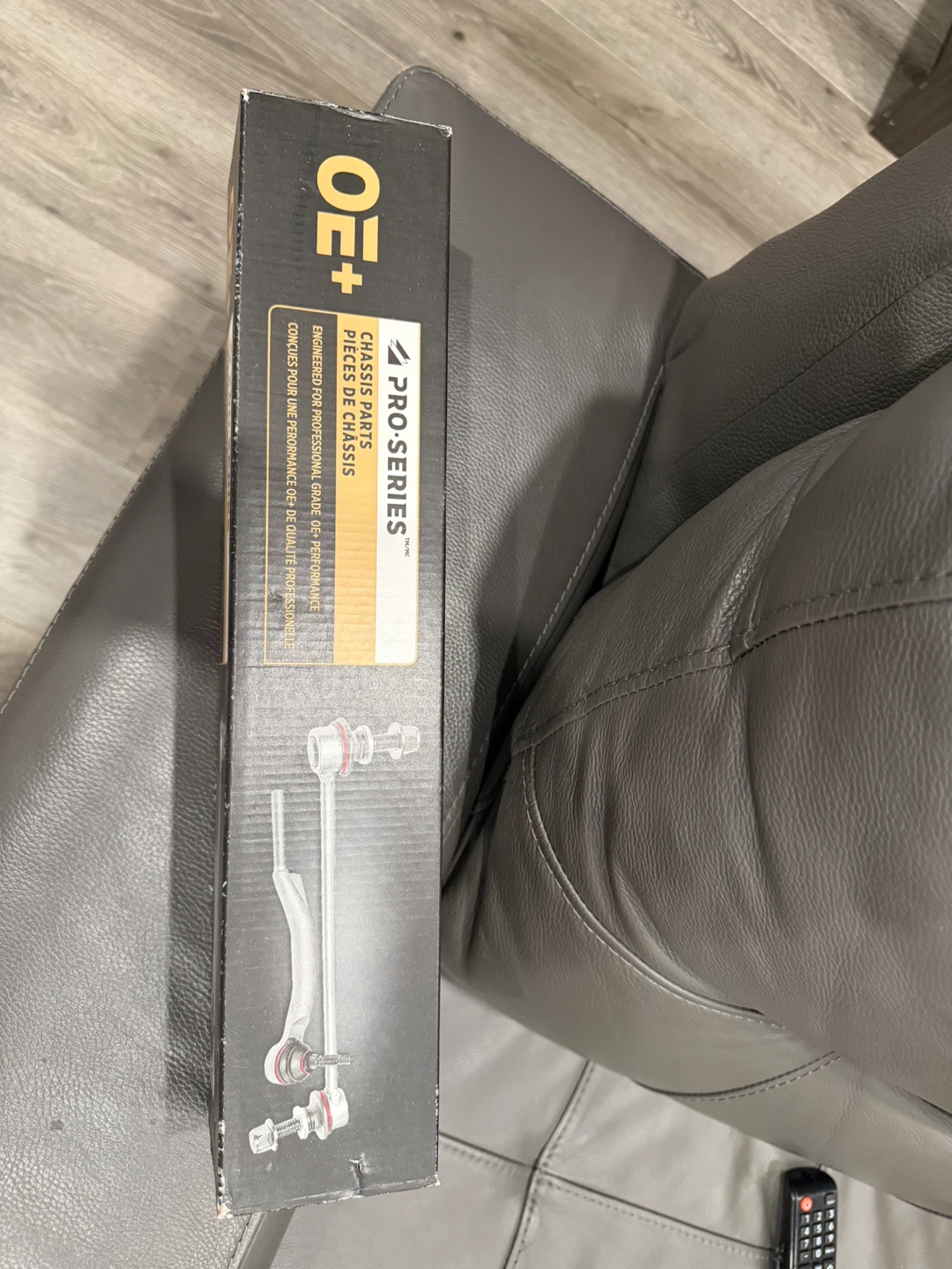 Pro-Series OE+ Chassis Parts Sway Bar Link 122-8327-6