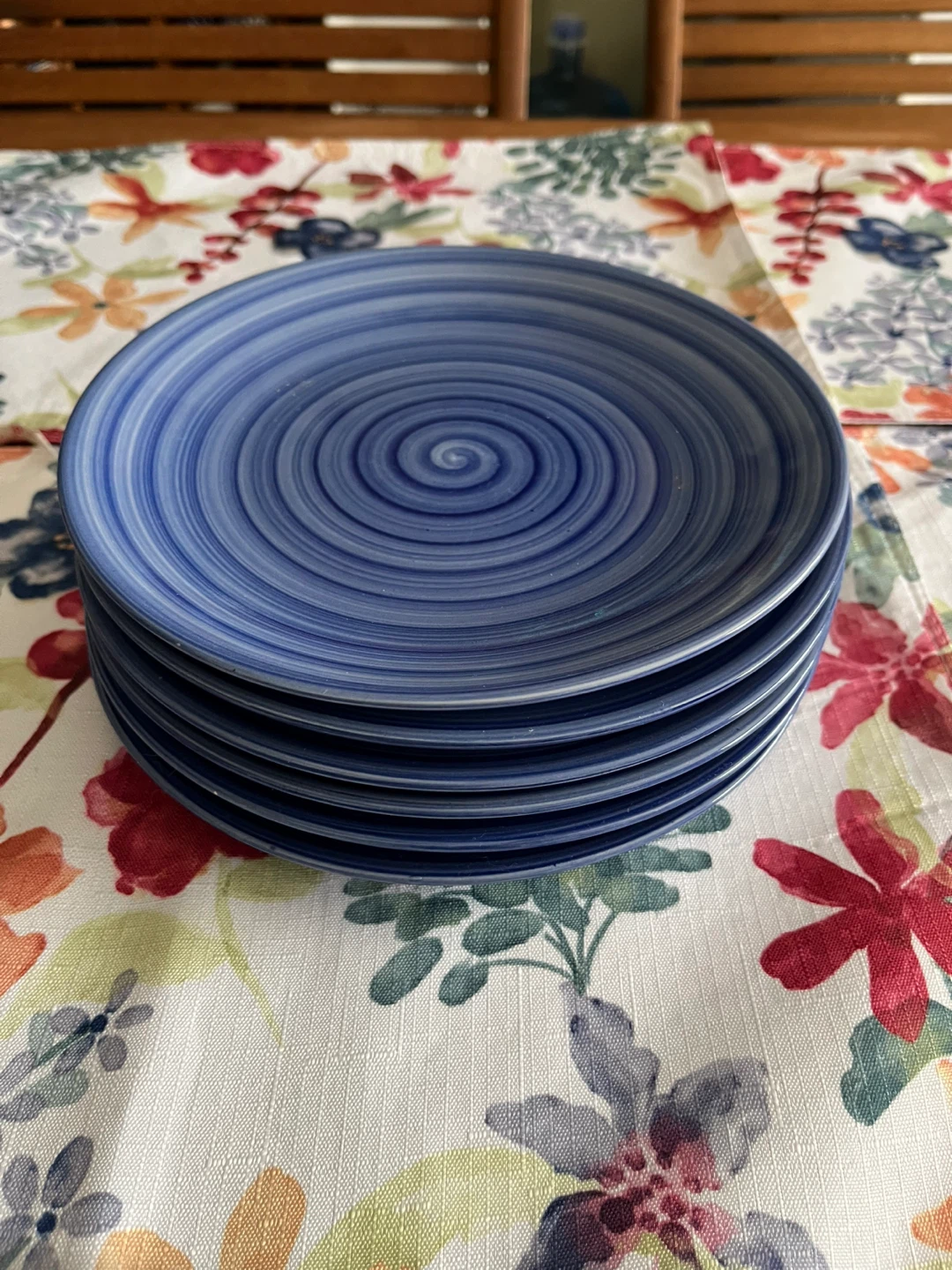 Set of 6 Blue Swirl Plates