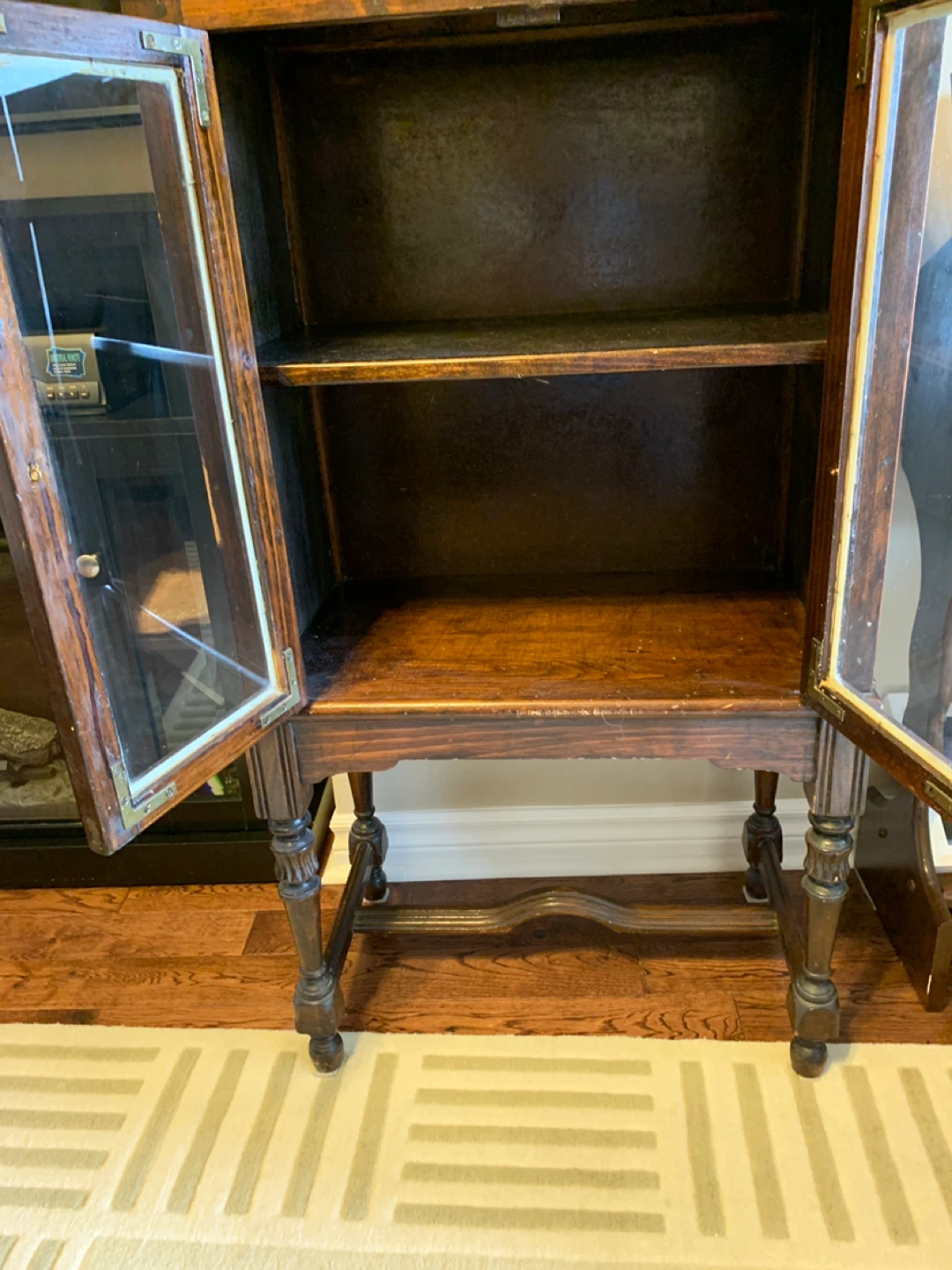 Vintage Wooden Display Cabinet - photo 5