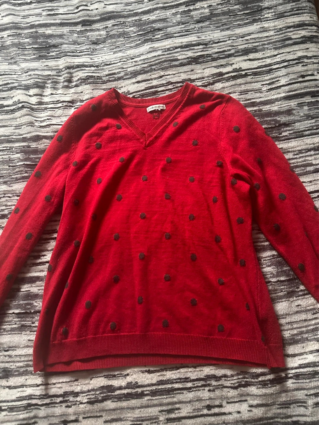 Vintage red and black polkadot sweater