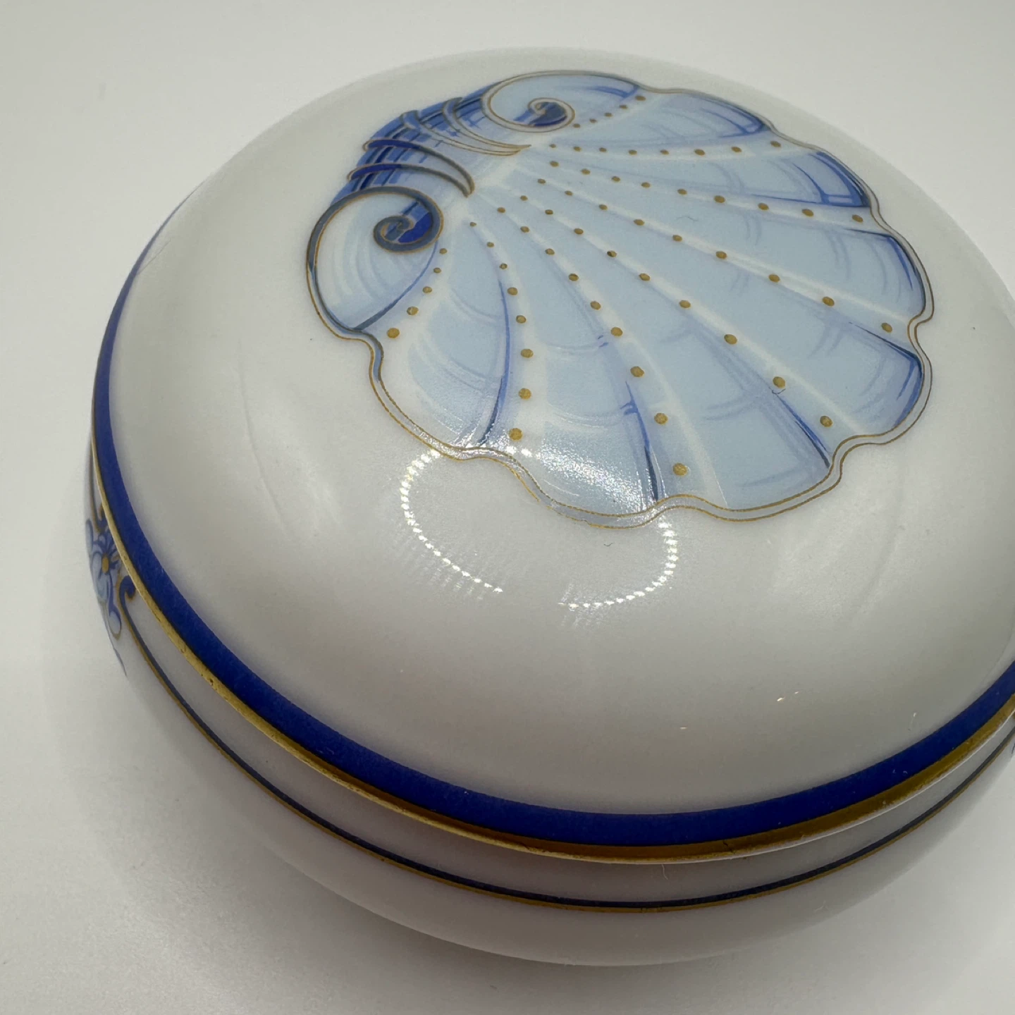 Tiffany & Co. Limoges France Shell and Thread Small Trinket - photo 5