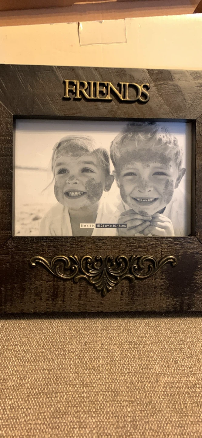 Brown "Friends" Photo Frame