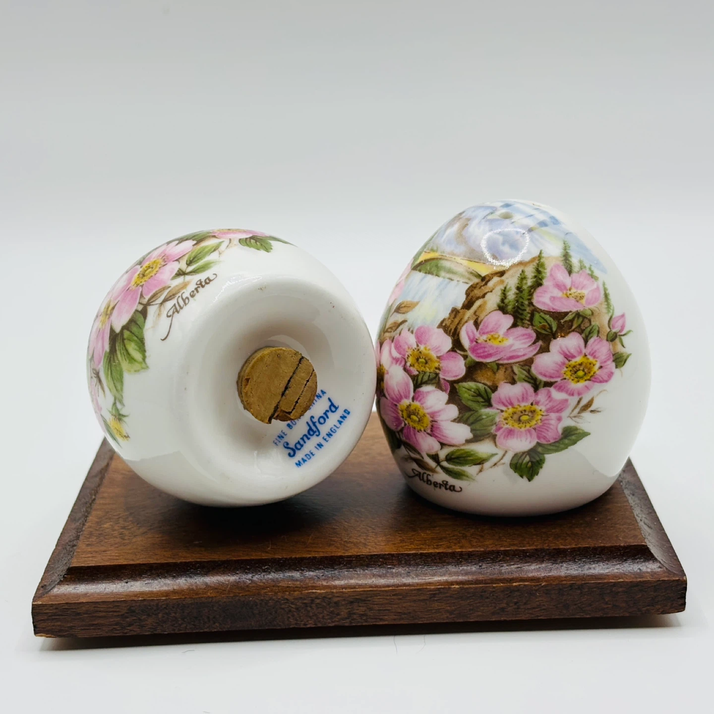 Sandford Alberta Rose Salt and Pepper Shakers - photo 3