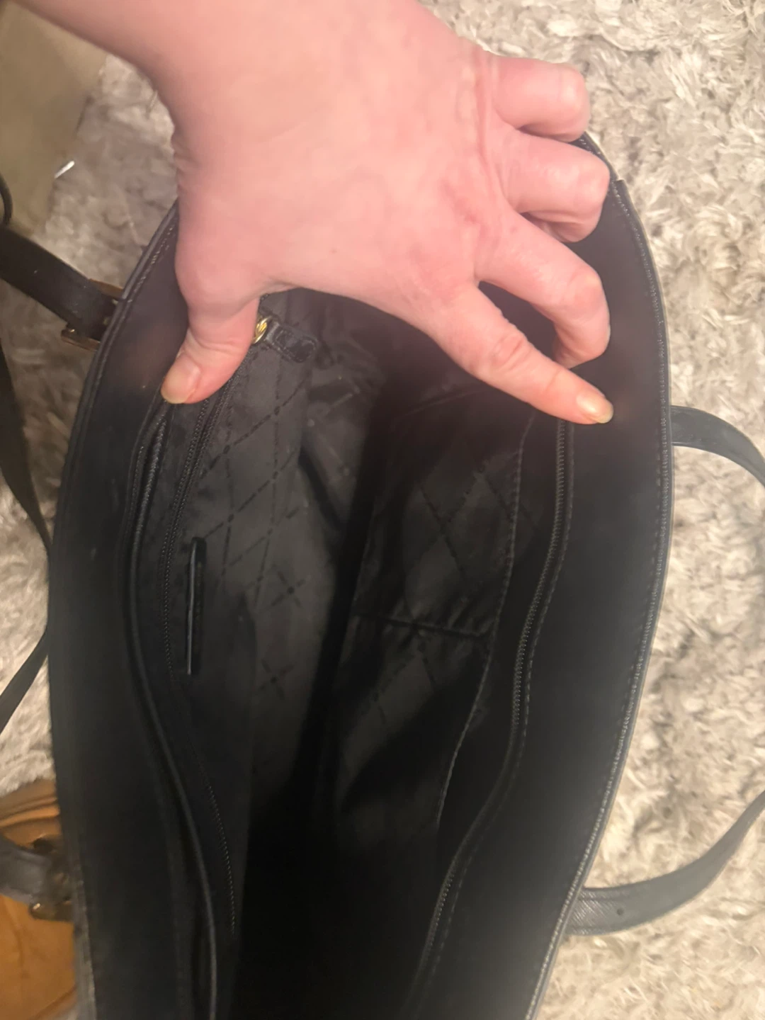 Michael Kors Black Tote Bag - photo 5