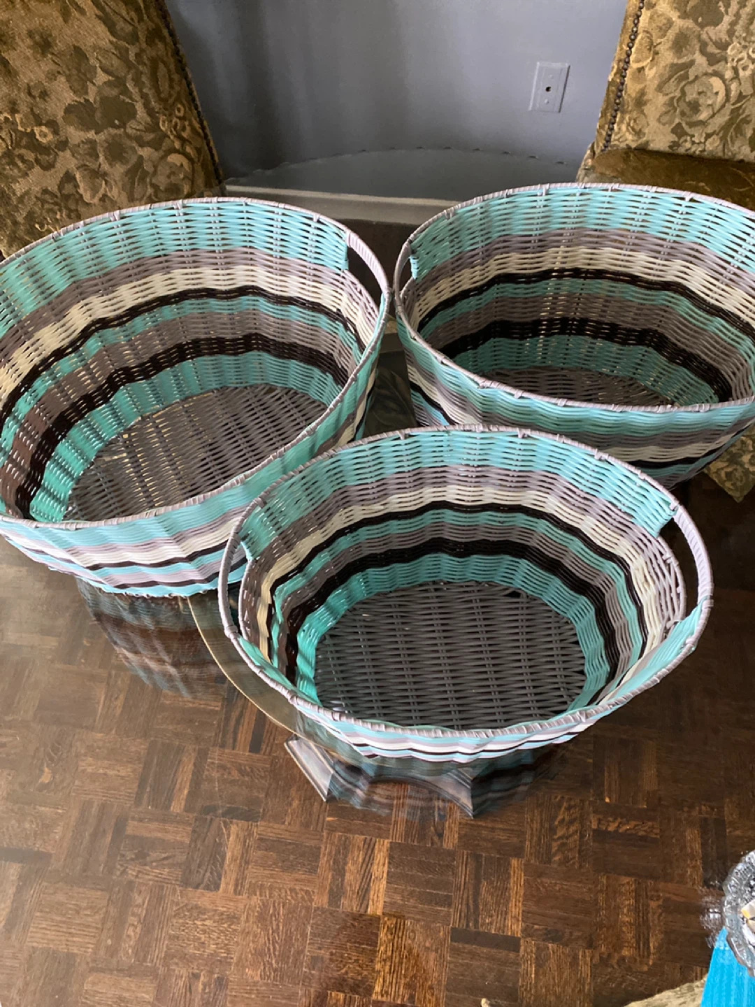 Storage baskets