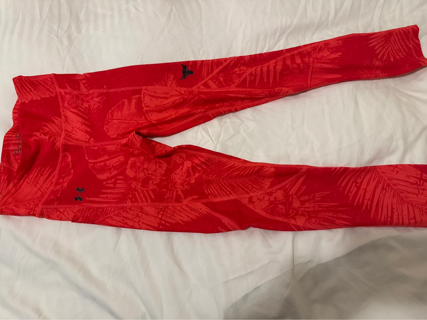Under Armour Project Rock Red Sports Bra & Leggings Set - photo 3