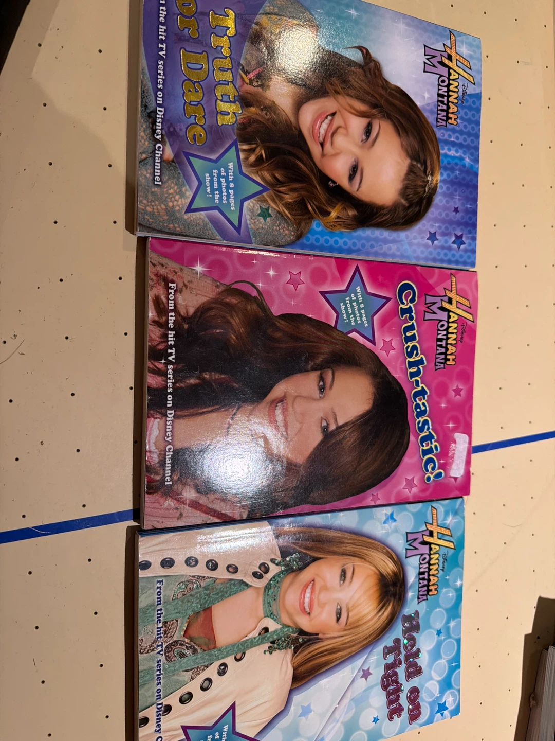 5 Disney Camp Rock & Hannah Montana Books - photo 3