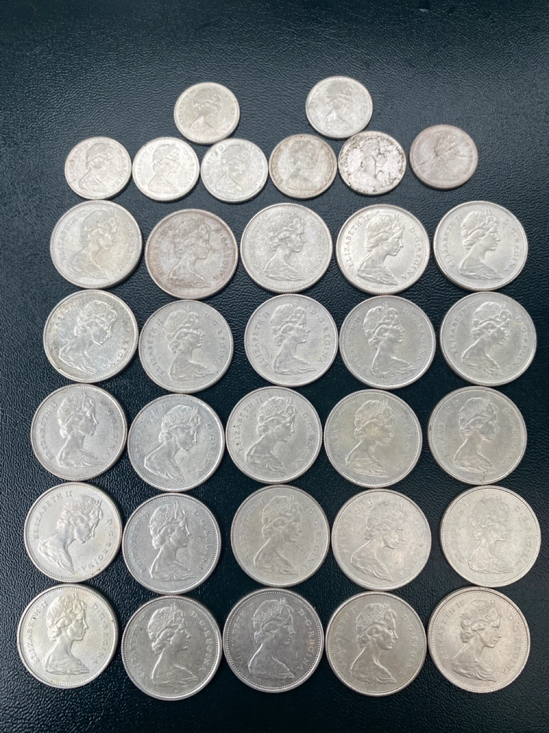 33- Collection of Canadian silver Coins - photo 4