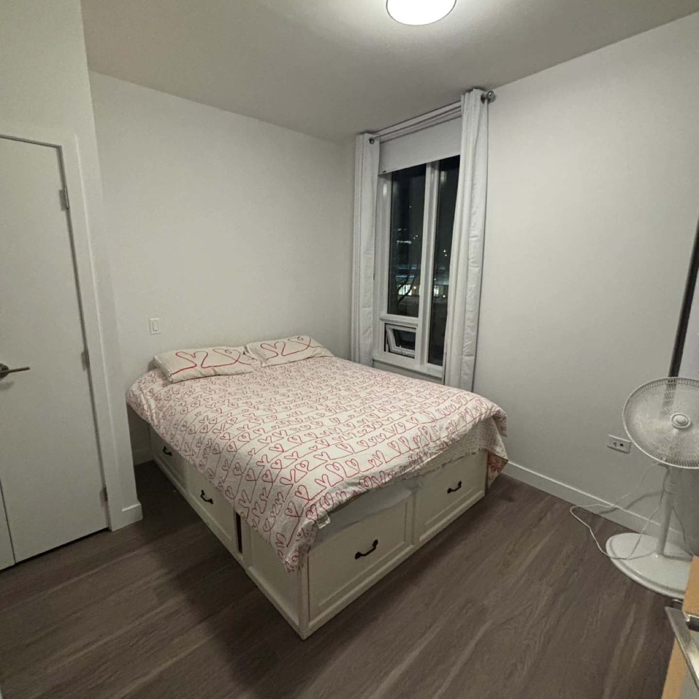 Queen Size Bed Frame with Storage Drawers - photo 3
