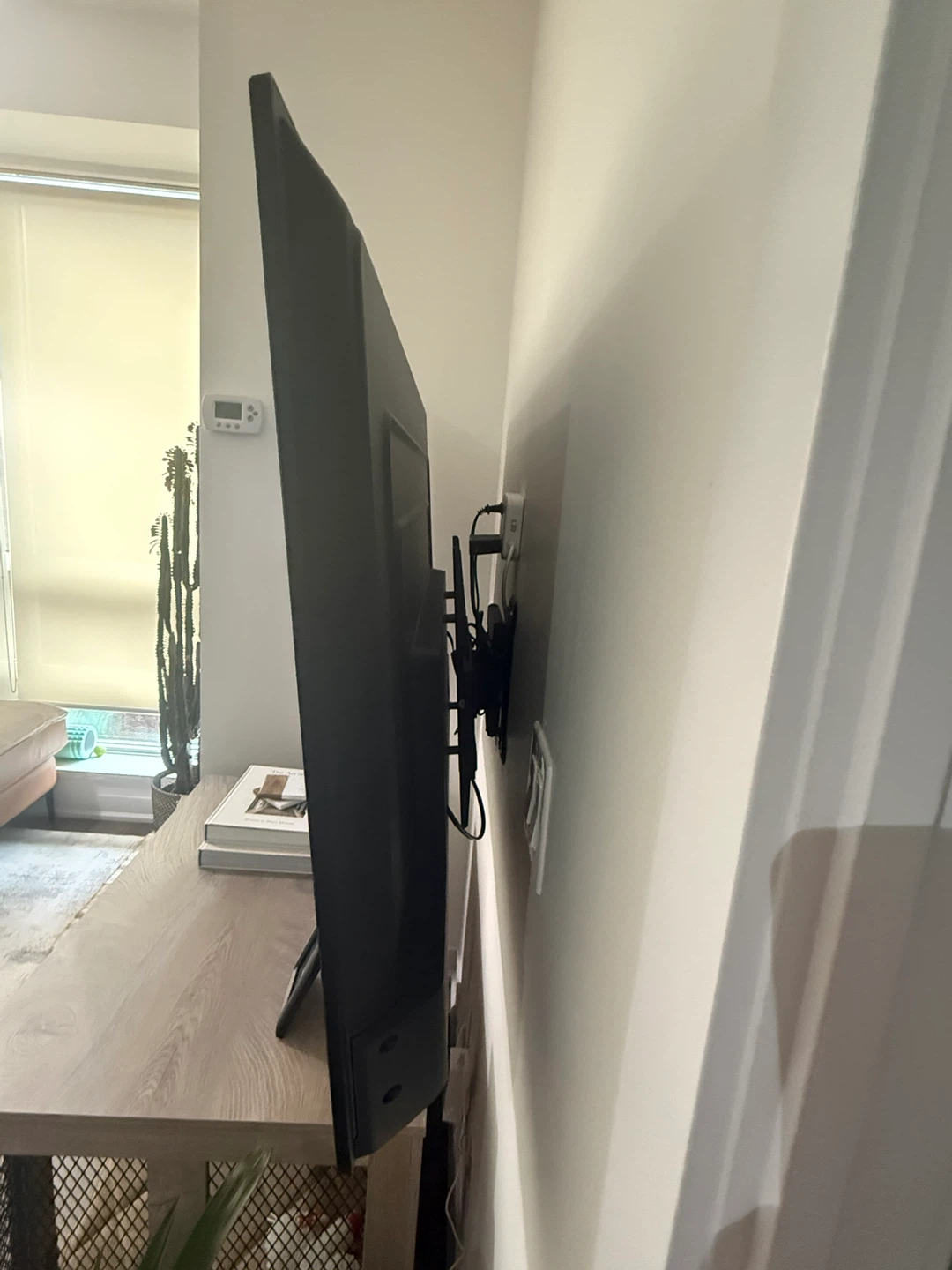 Insignia 55” Smart TV with Roku - photo 3
