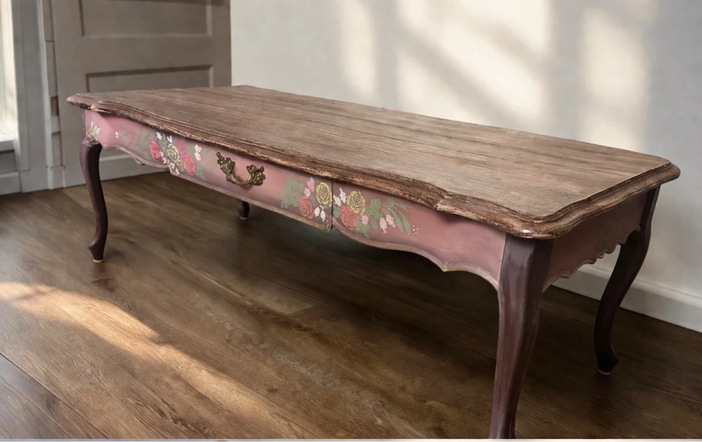 Vintage Coffee Table with Floral Design