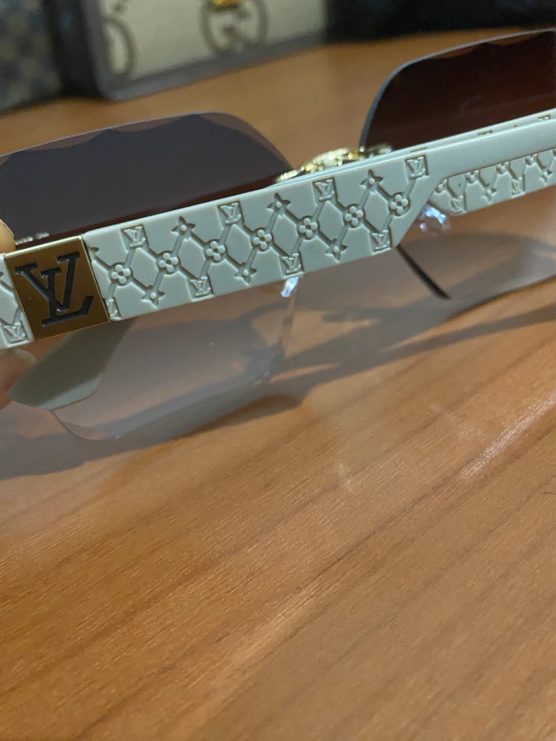 Louis Vuitton Sunglasses - photo 3