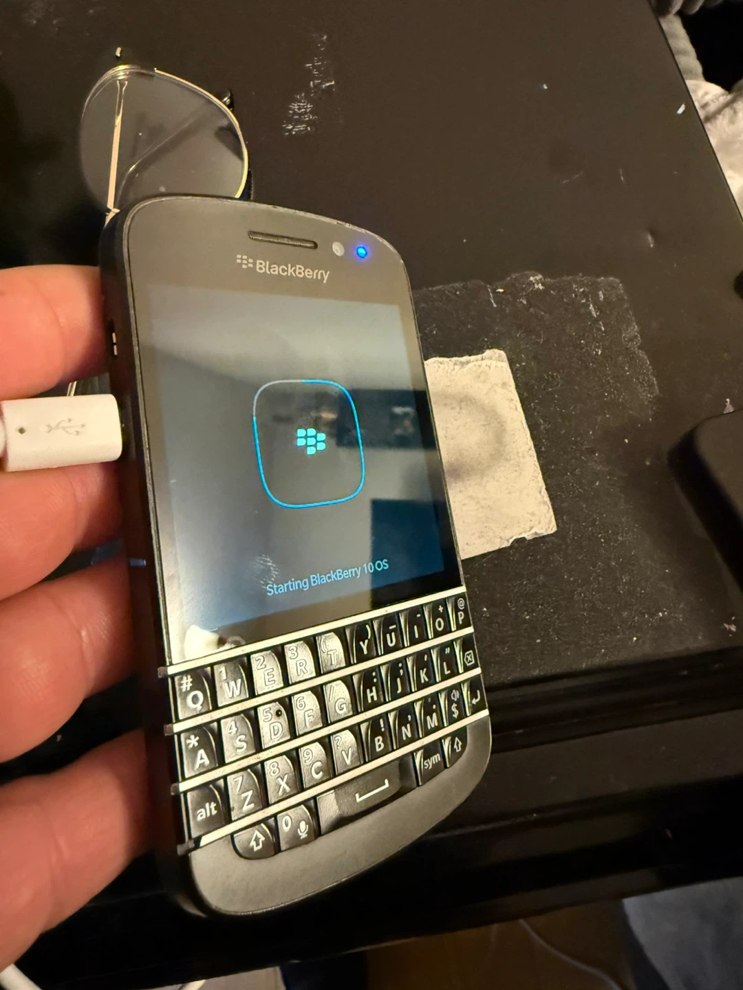 BlackBerry Q10 Smartphone - photo 4