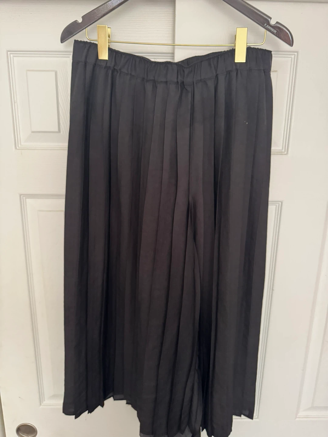 Black Pleated Culottes Pants Size S