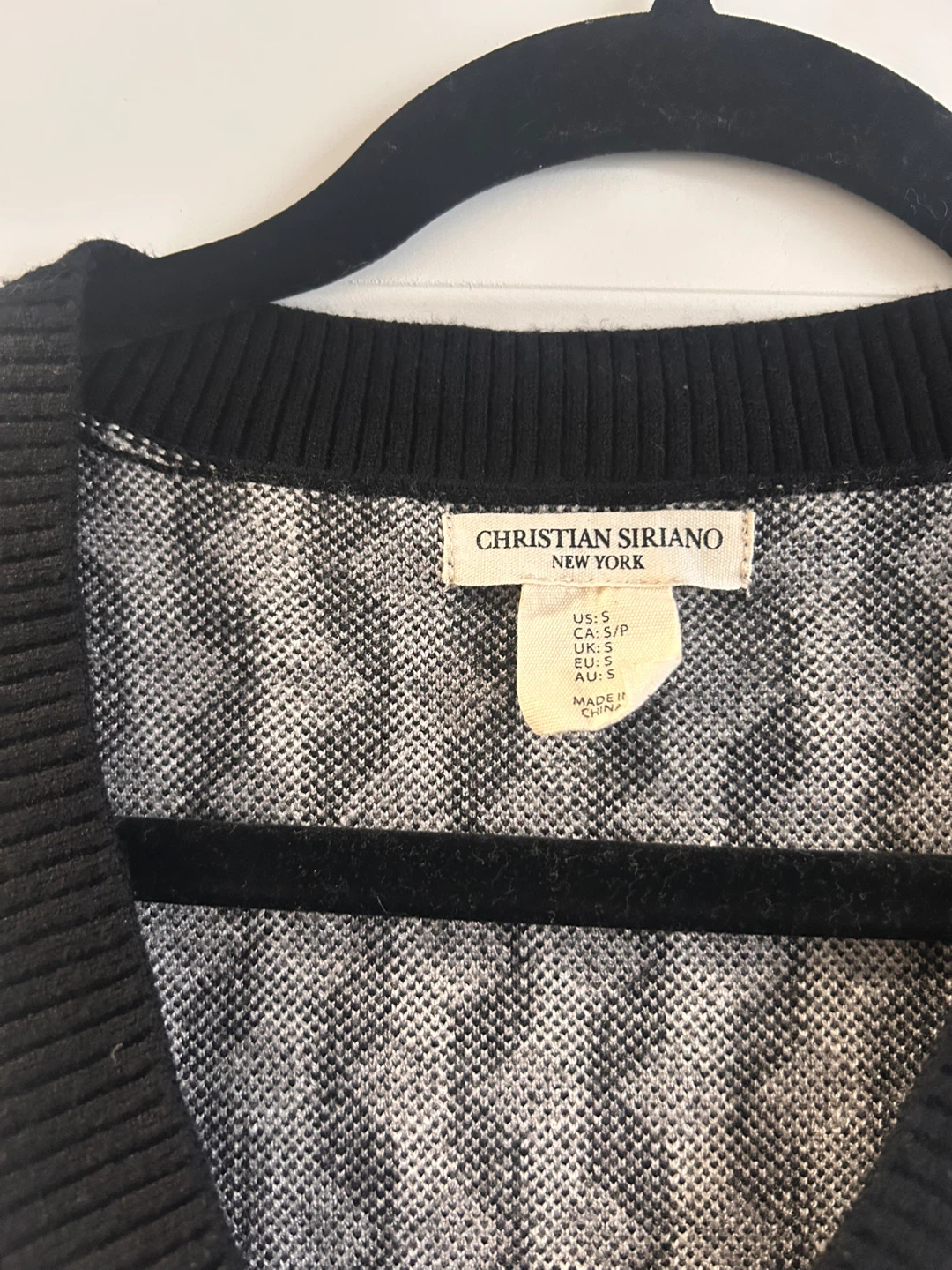 Christian Siriano Diamond Sweater Vest size  small/ medium - photo 4