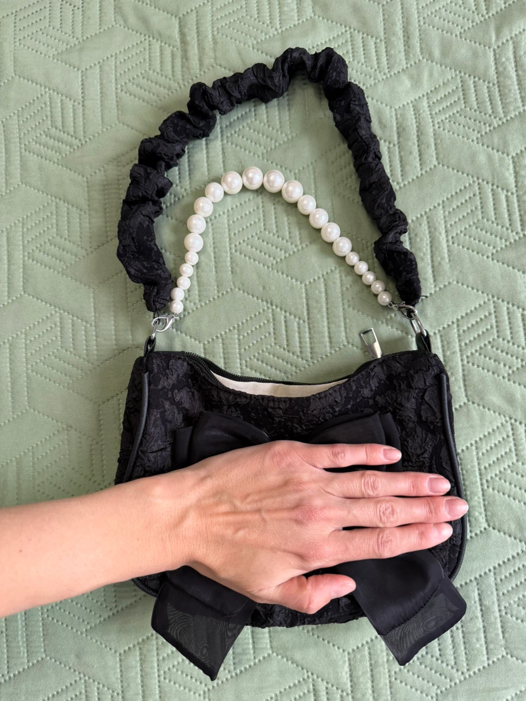 Black Textured Shoulder Bag with Bow and Pearl Strap - photo 2