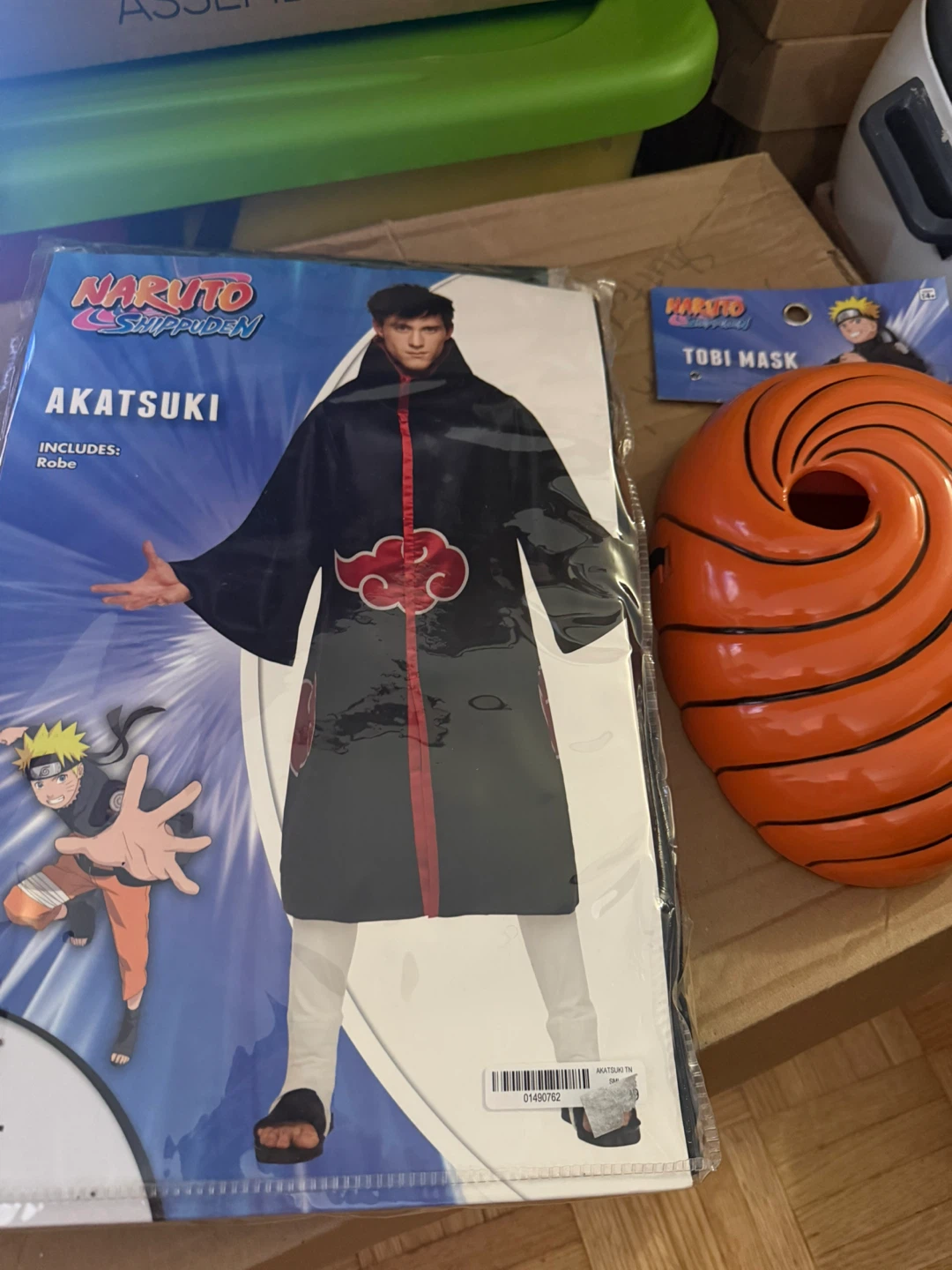 Naruto Shippuden Akatsuki Robe and Tobi Mask Costume Set