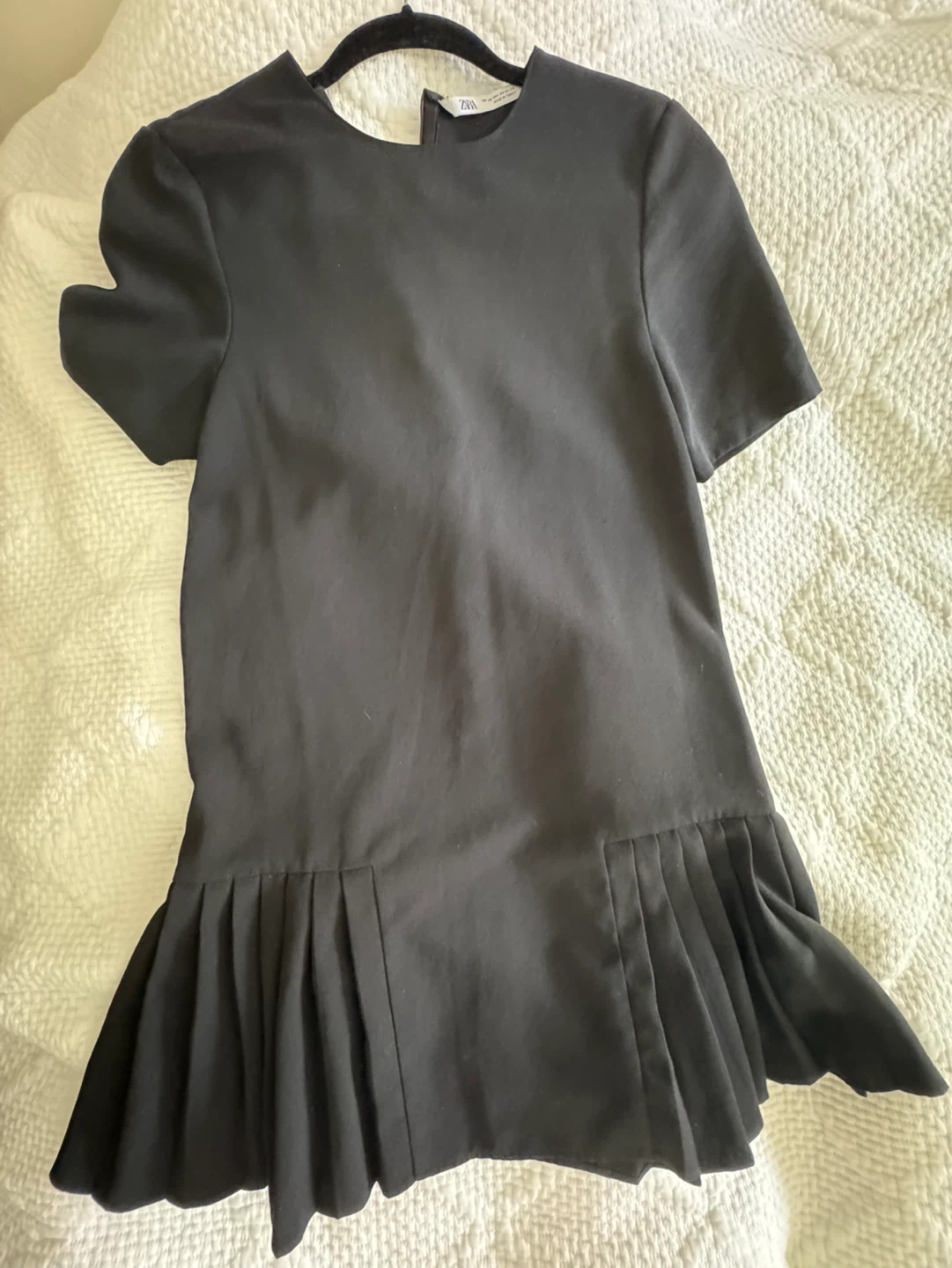 Zara Black Pleated Hem Mini Dress XS - photo 2