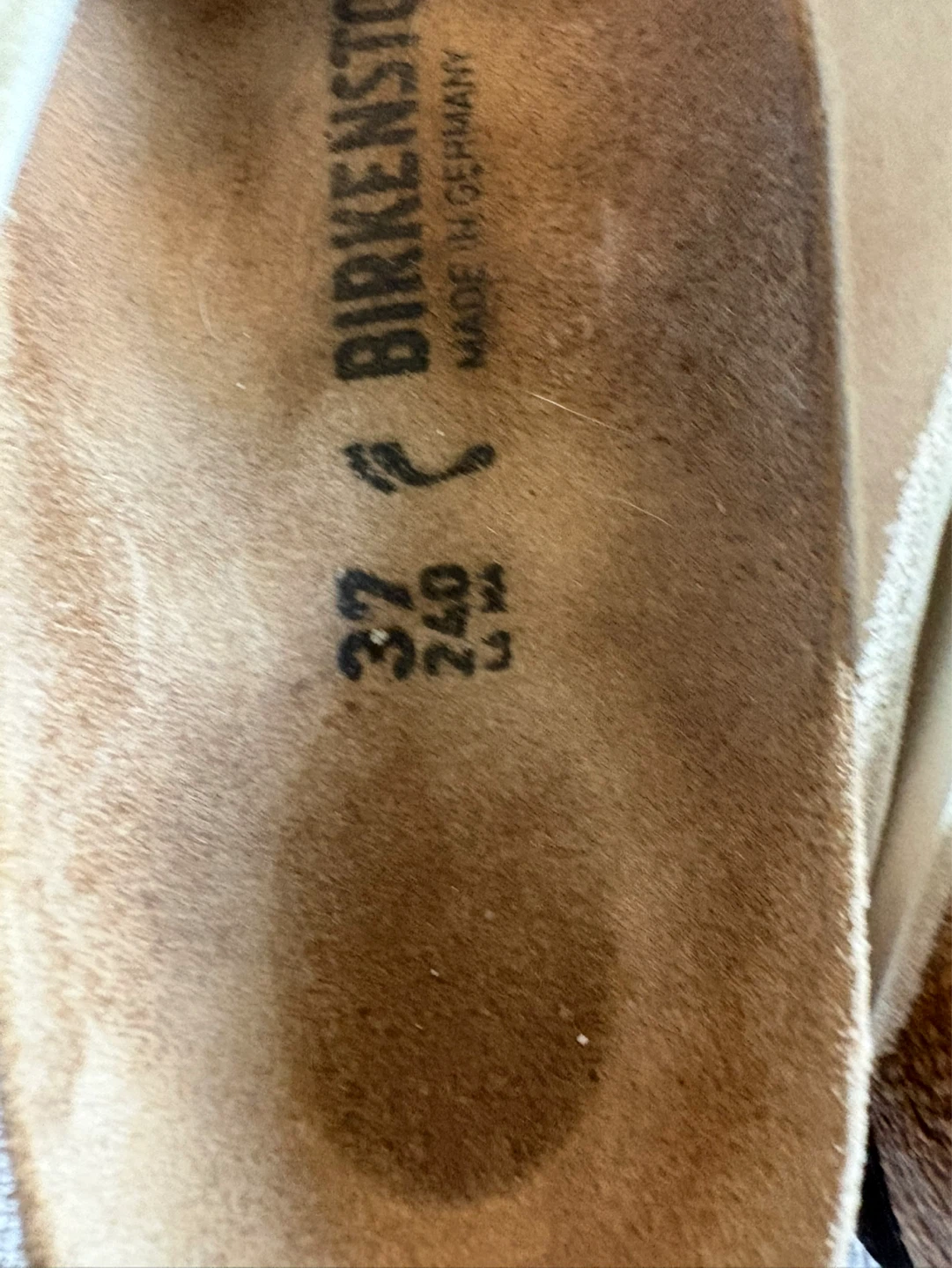 Birkenstock Arizona Sandals Cream Size 37 - photo 2