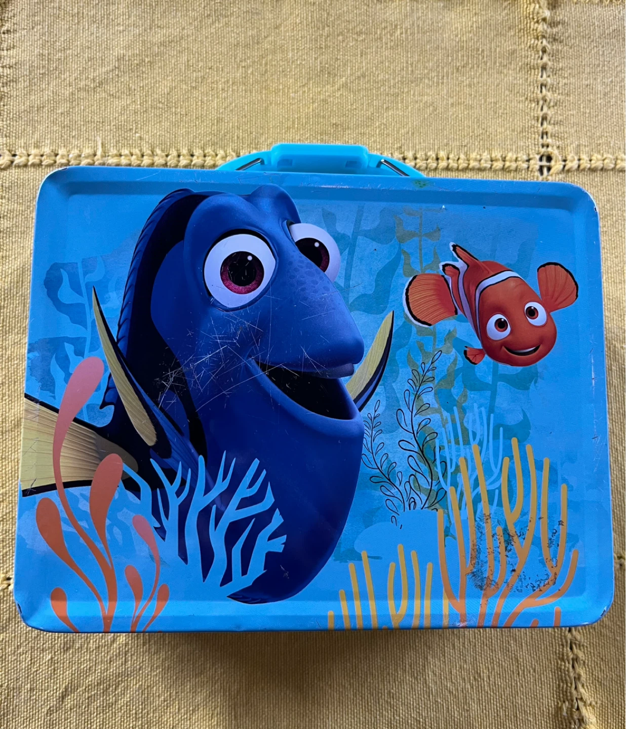 Finding Dory Tin Lunch Box - photo 3