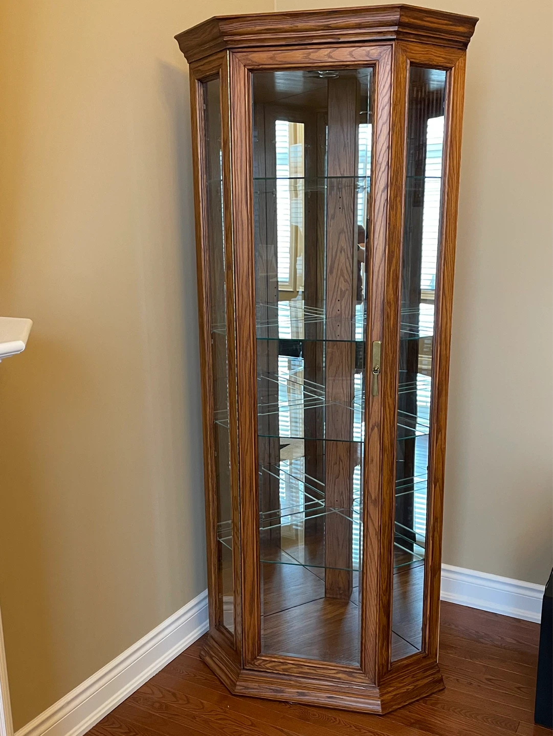 Oak Corner Curio Cabinet - photo 2