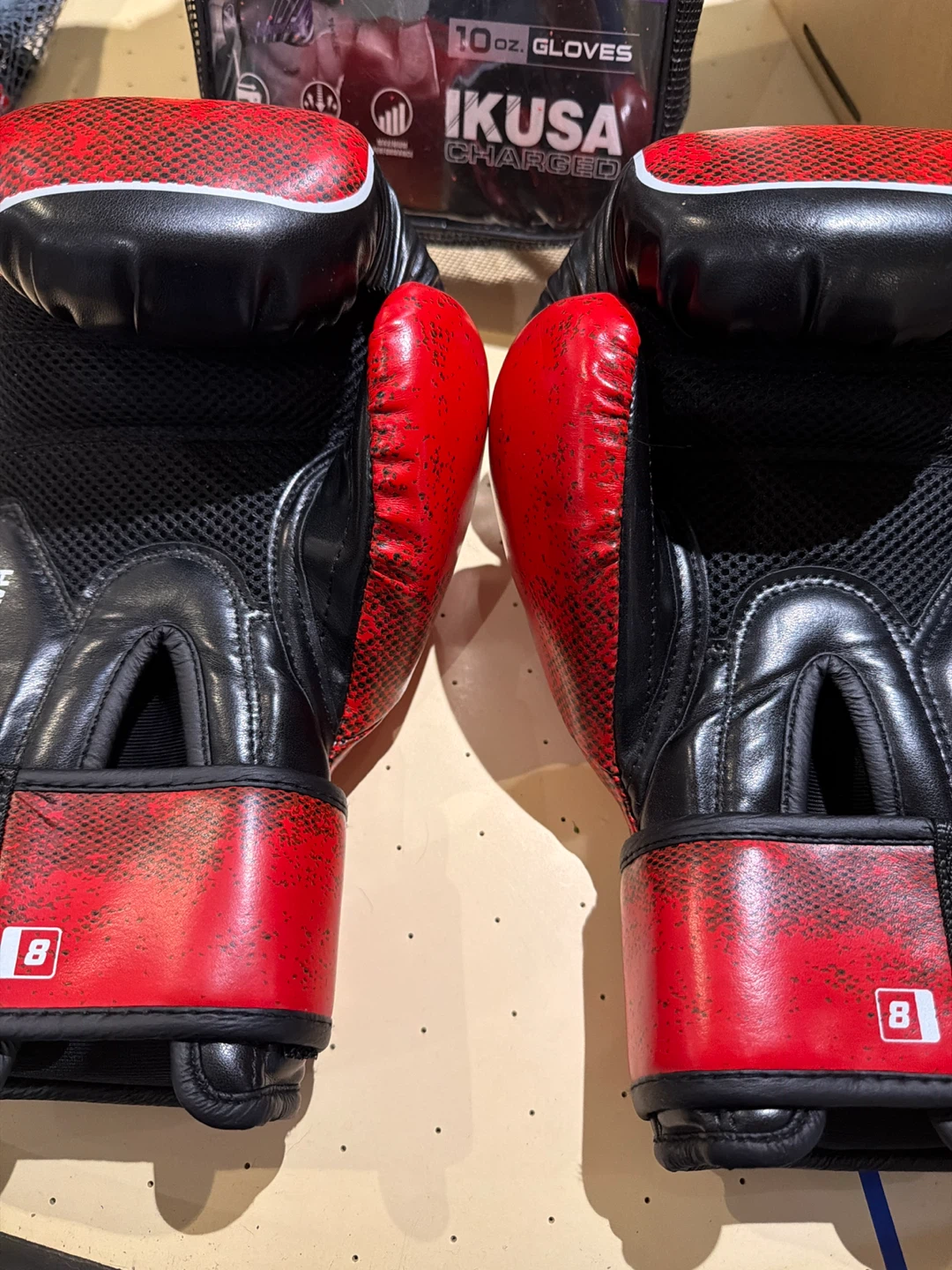 Hayabusa Ikusa Charged 8oz. Boxing Gloves - photo 2