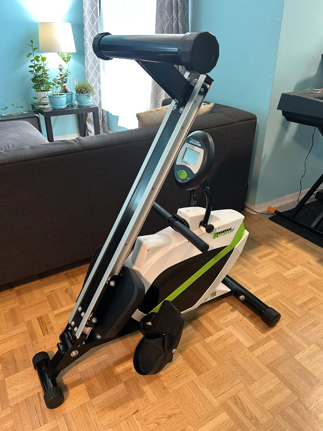 Advantage Fitness Rowing Machine