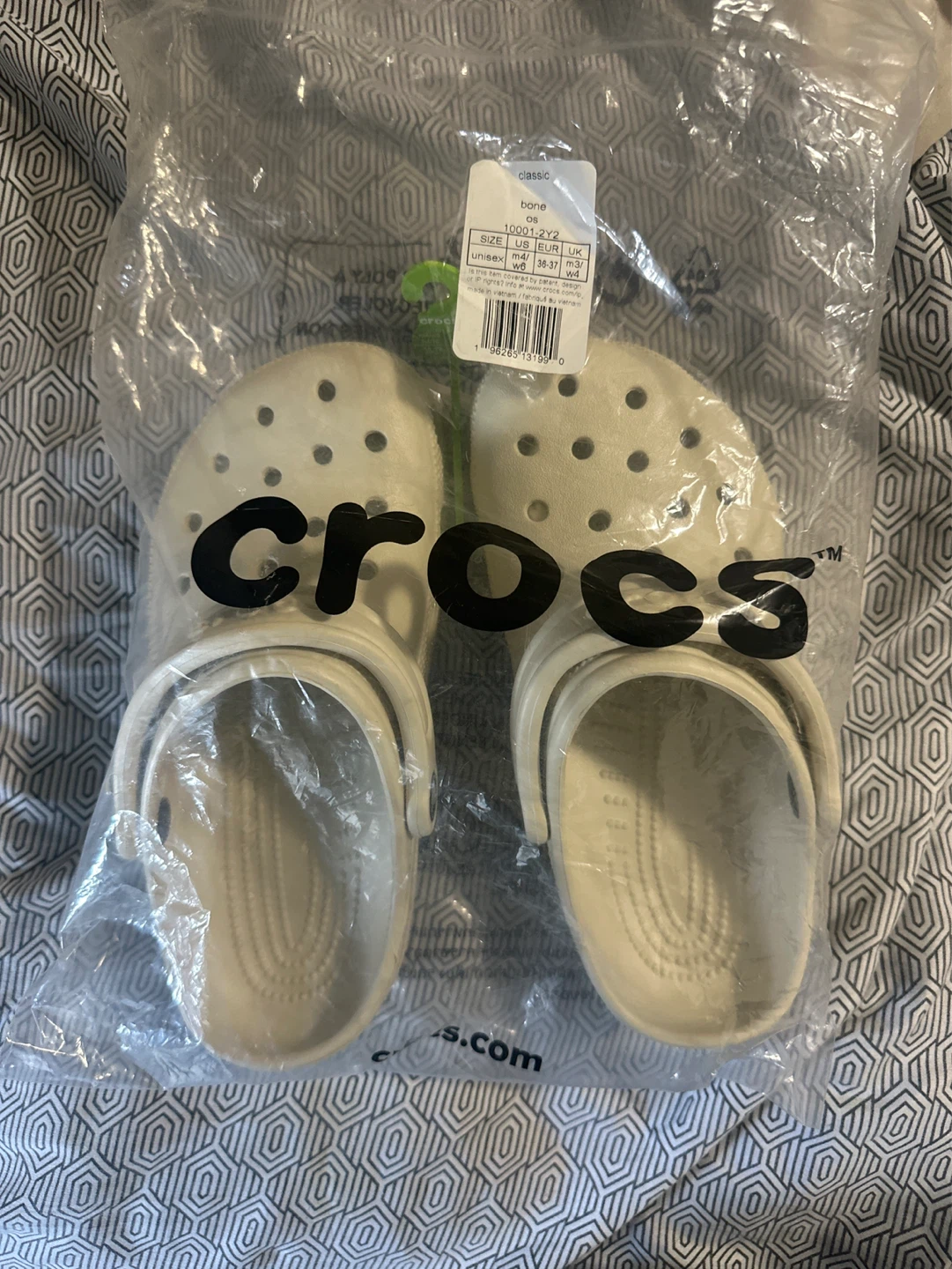 Crocs Classic Clog Bone Size M4/W6