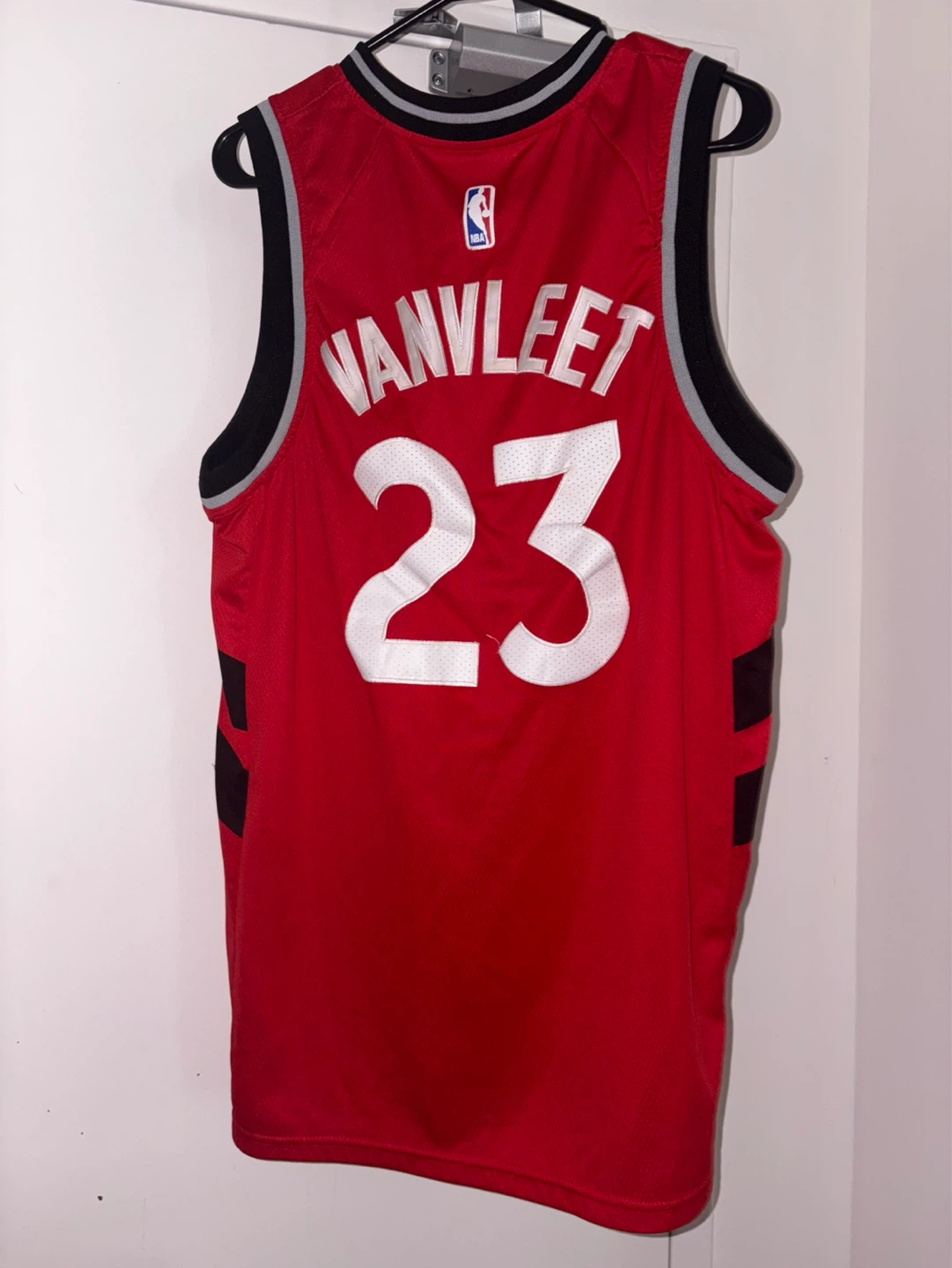 Toronto Raptors "Vanvleet" #23 Jersey - photo 4