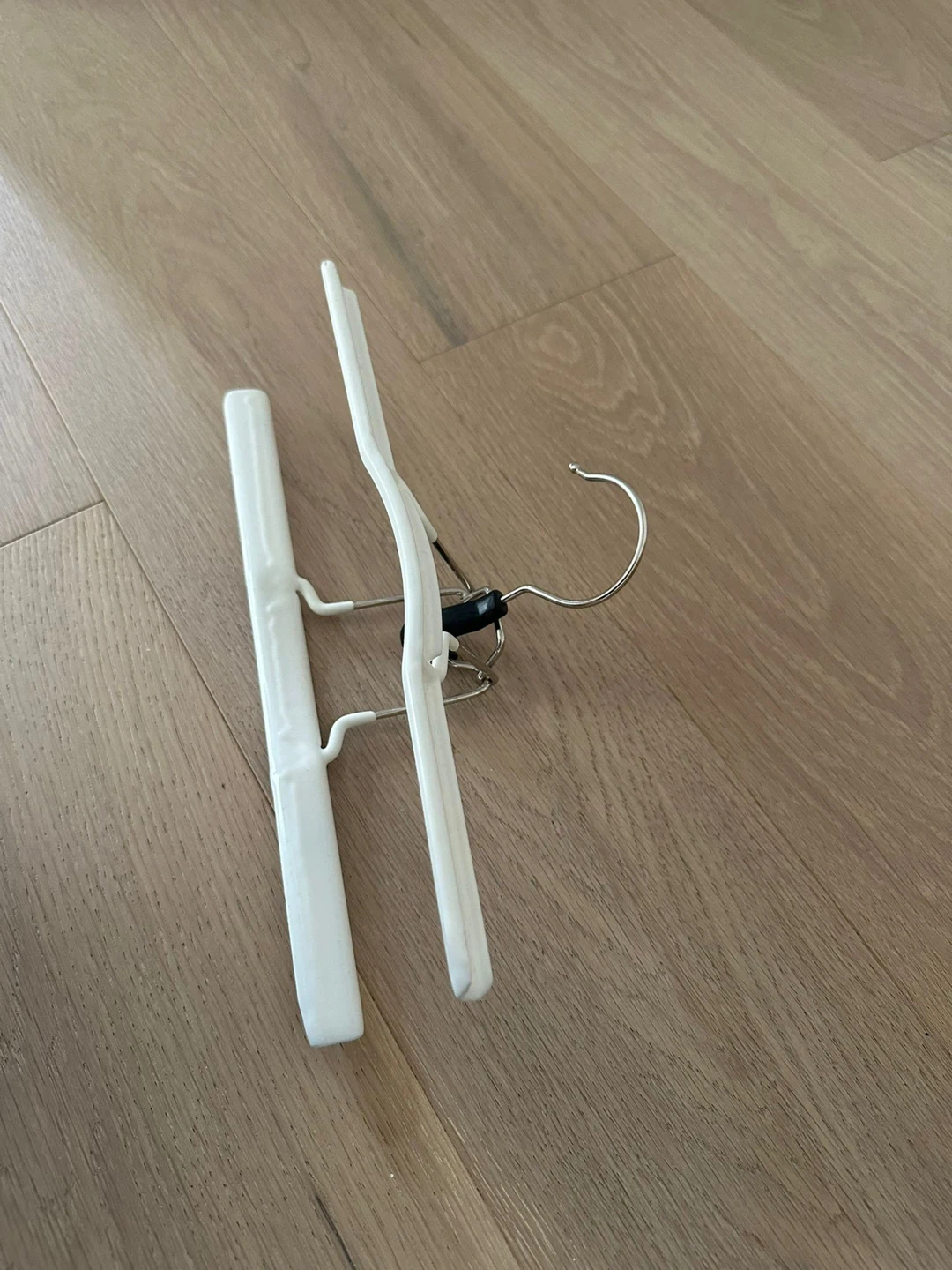 4 pant hangers and 3 of the hat/misc ones - photo 2