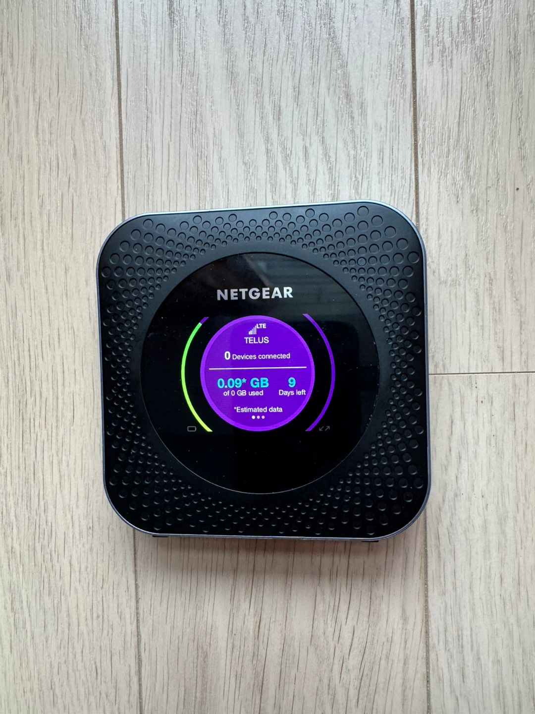 NETGEAR Nighthawk M1 MR1100 Mobile Hotspot Router