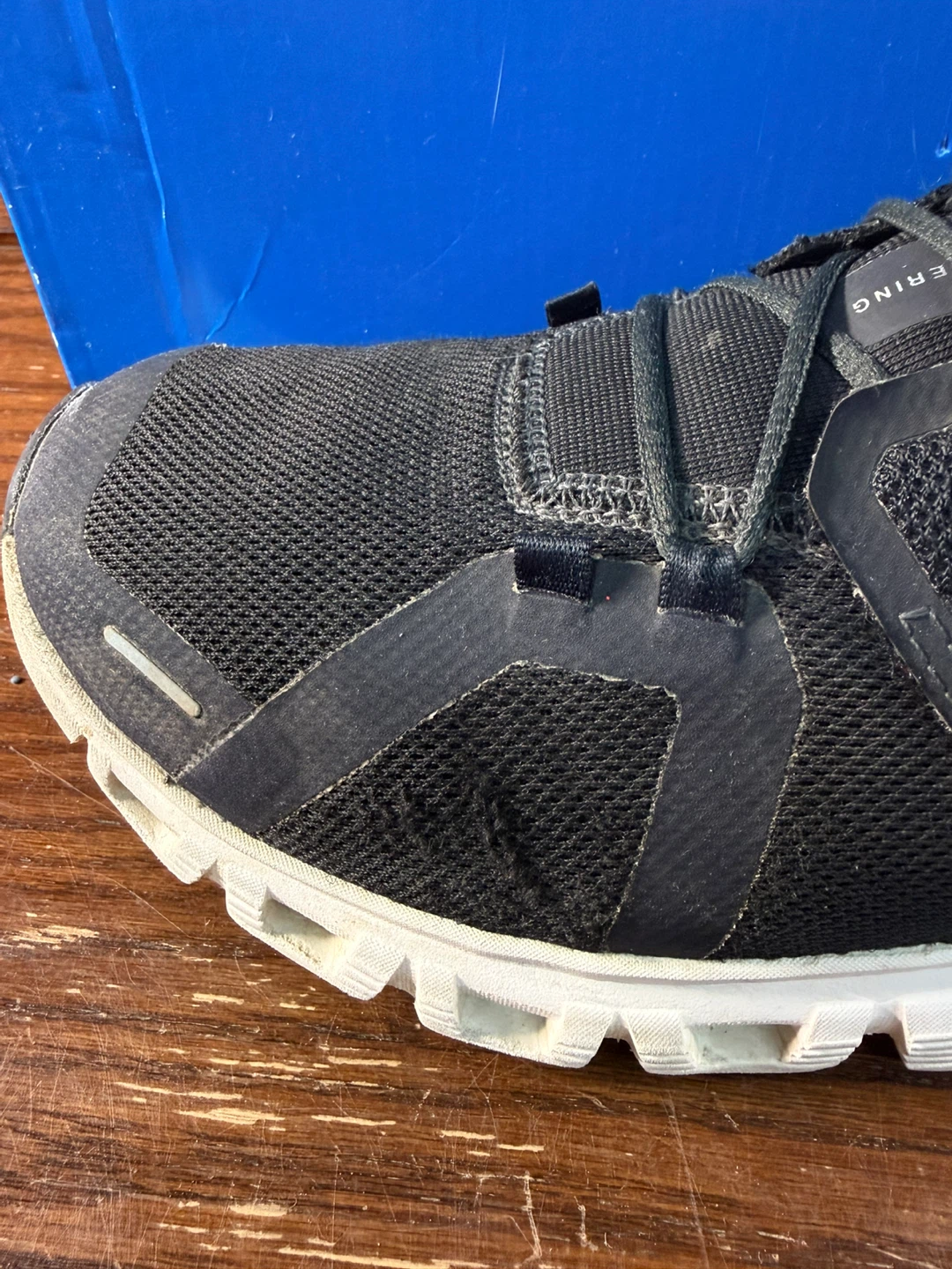 On Running Cloud 6 Black White Athletic Shoes Men’s Size US 9 - photo 2