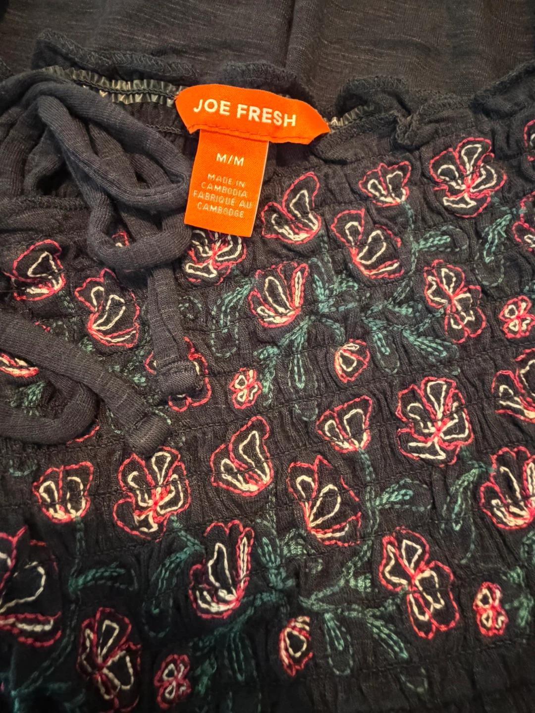 3 Bathing suit cover-ups. Joe Fresh, Levi's, & Vitamin A - photo 2