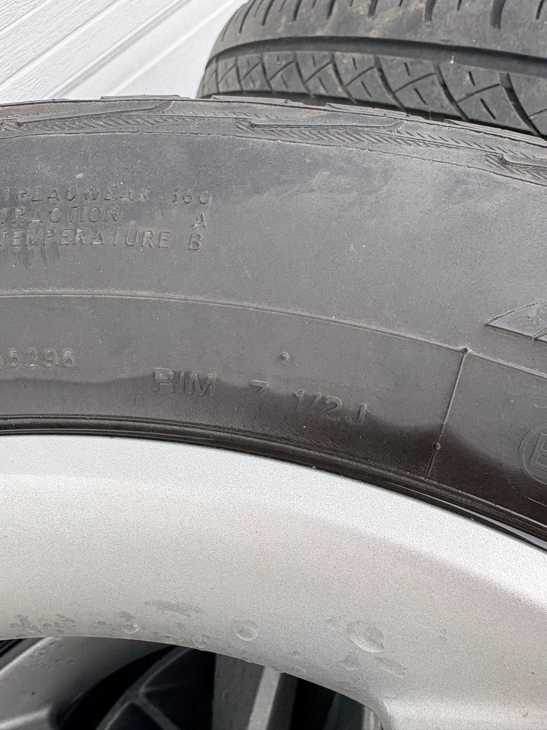 Ford Edge Tires with Rims - Set of 4 - photo 3