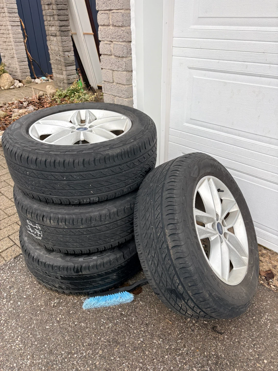 Ford Edge Tires with Rims - Set of 4