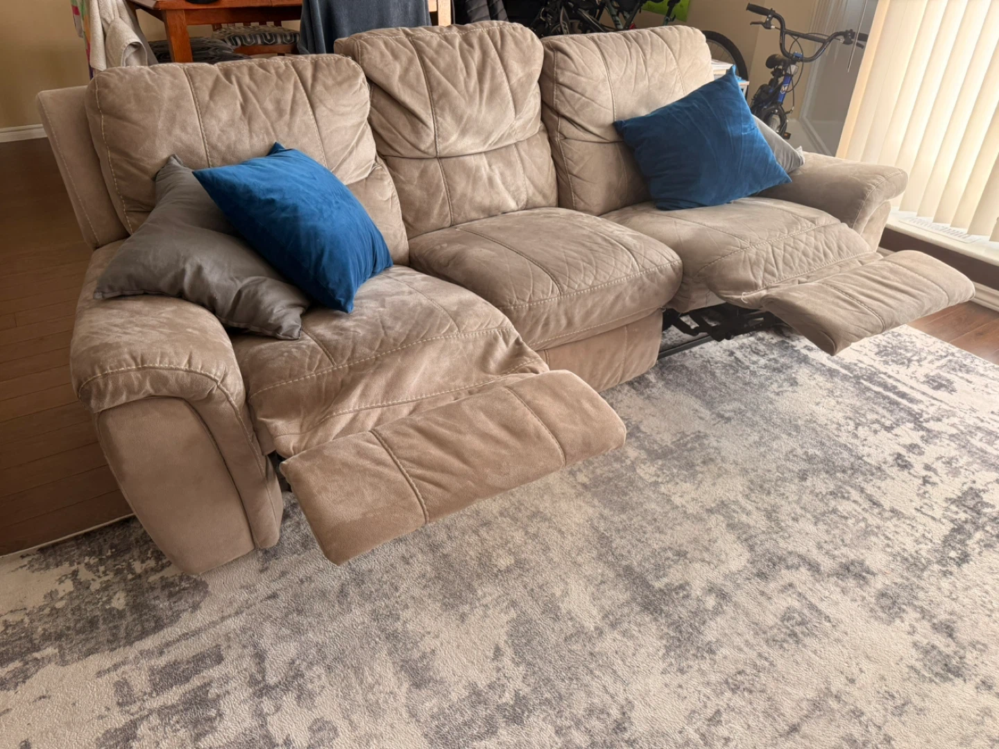 3-Seater Reclining Sofa - Beige Fabric