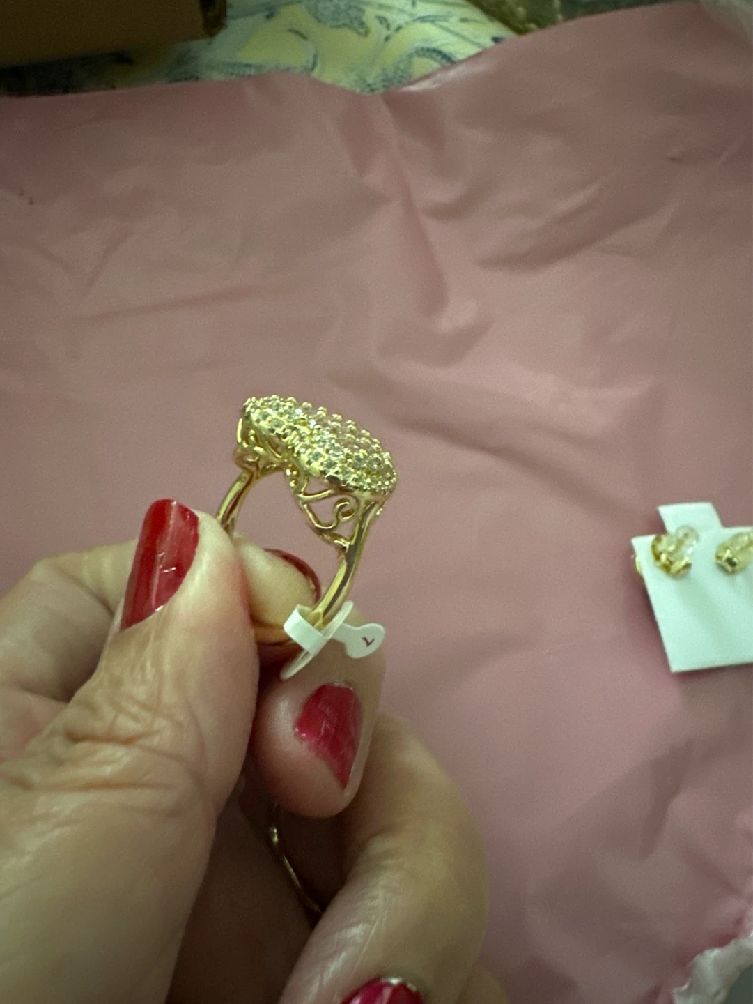18k gold laminated Heart Shape Ring with Pave Crystals - photo 2