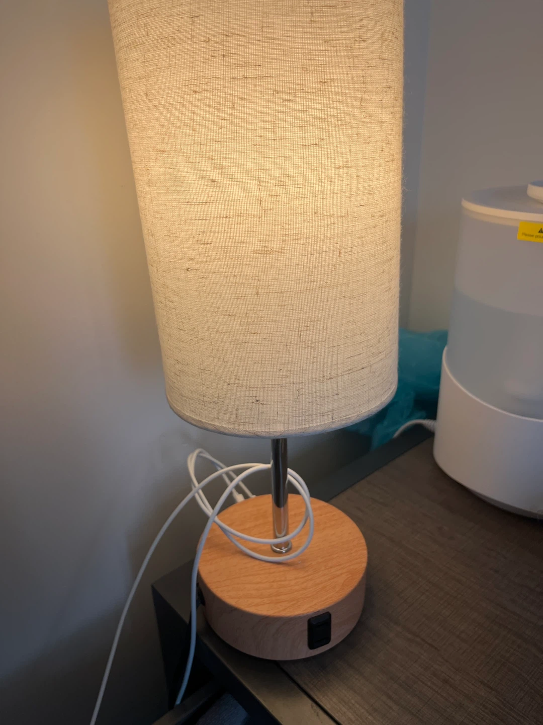 Yarra Decor Bedside Lamp with USB-A & C Charging Ports