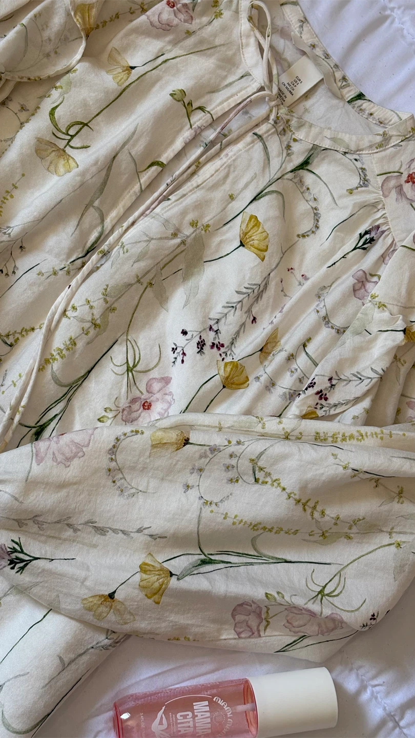 H&M Floral Print Puff Sleeve Blouse Size S - photo 2