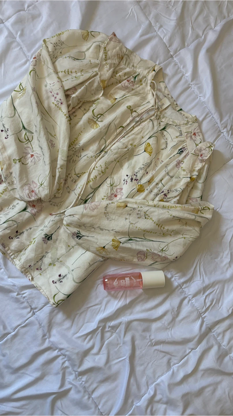 H&M Floral Print Puff Sleeve Blouse Size S - photo 3