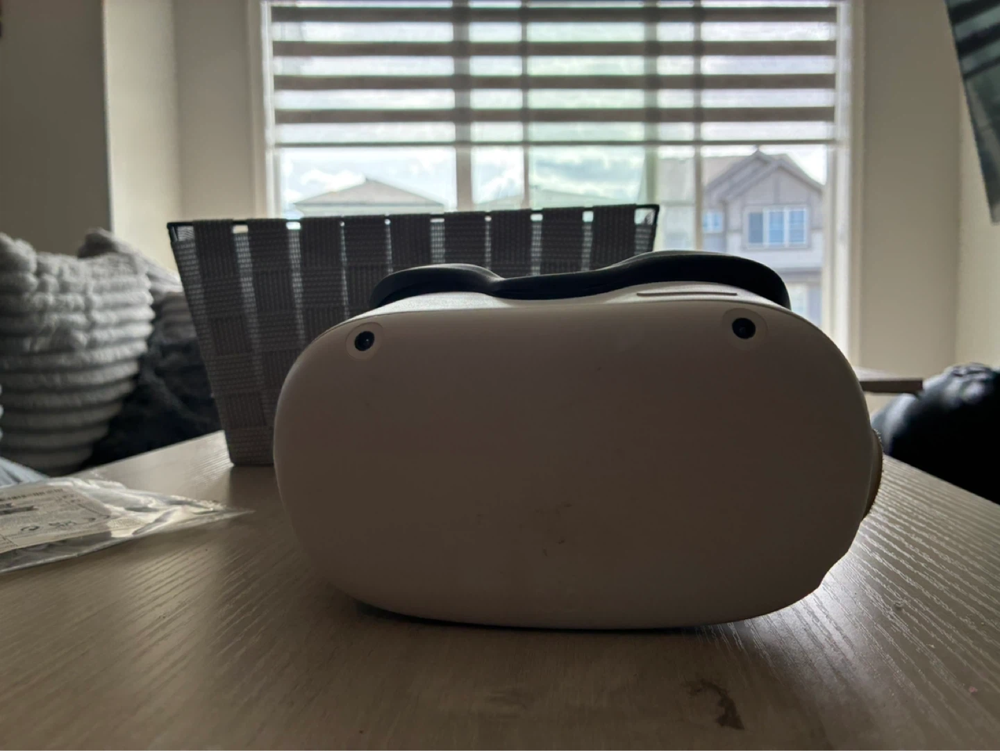 Meta Quest 2 VR Headset with Controllers - photo 3