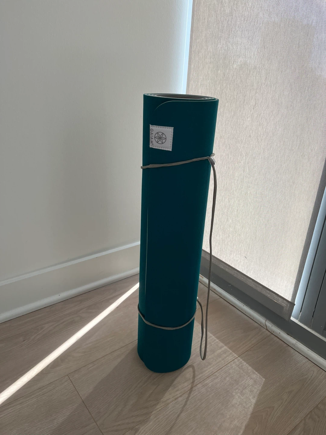 Gaiam Teal Yoga Mat with Strap
