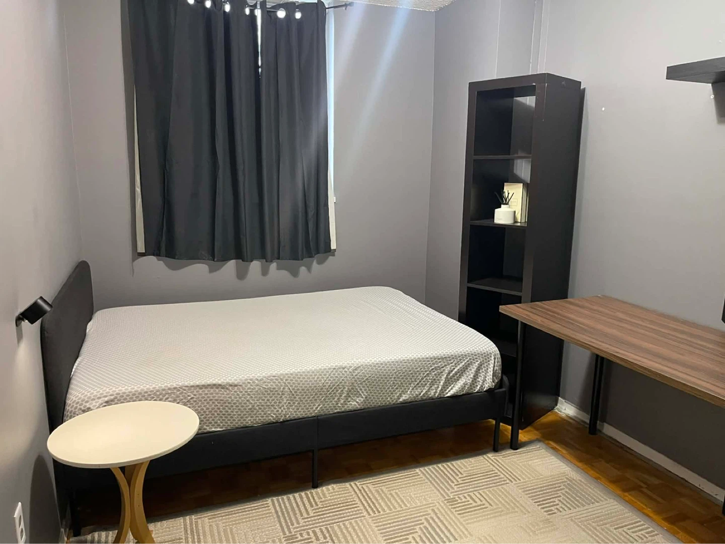 Bedroom for rent