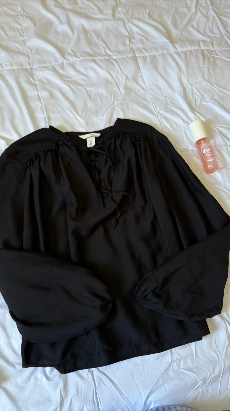 H&M Black Long Sleeve Tie Neck Blouse - Size S